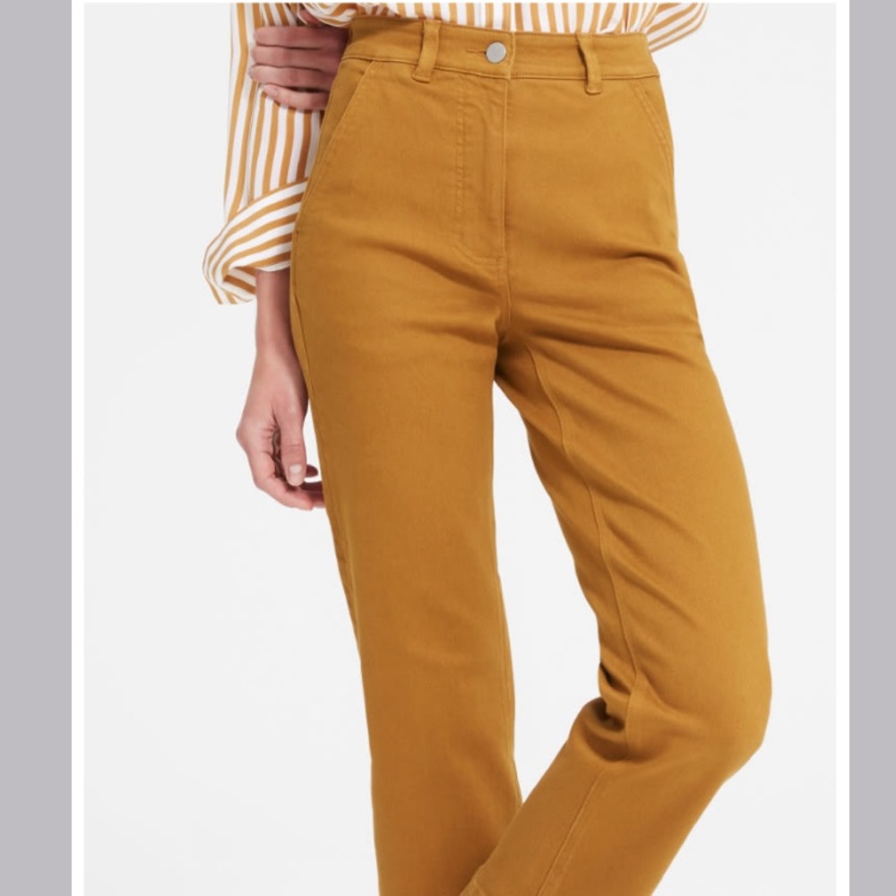 Everlane the straight leg crop size 4 in mustard